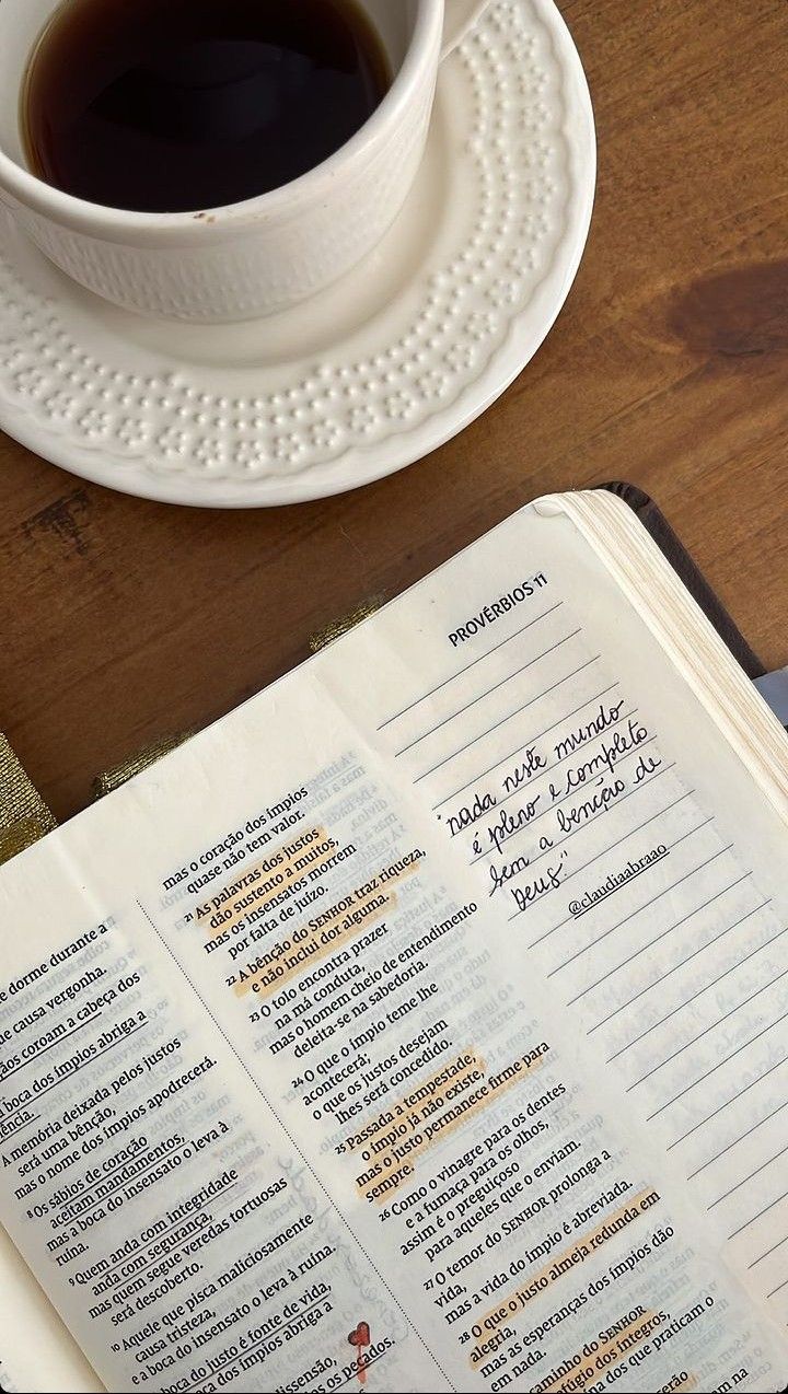 Lleva un Diario Espiritual: Escribe Reflexiones de Tu Devocional